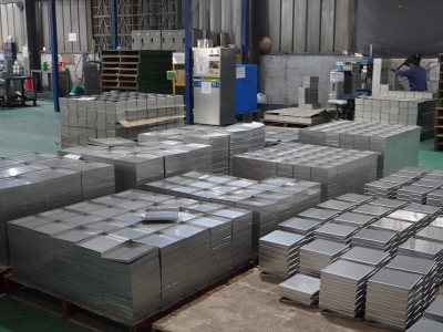 Gia công số lượng ít và sản xuất hàng loạt khác nhau ở đâu?